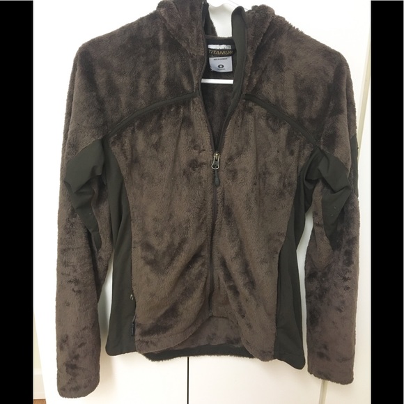 Columbia Jackets & Blazers - Awesome Columbia Titanium hooded fleece jacket!